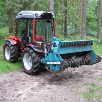 broyeur forestier tracteur